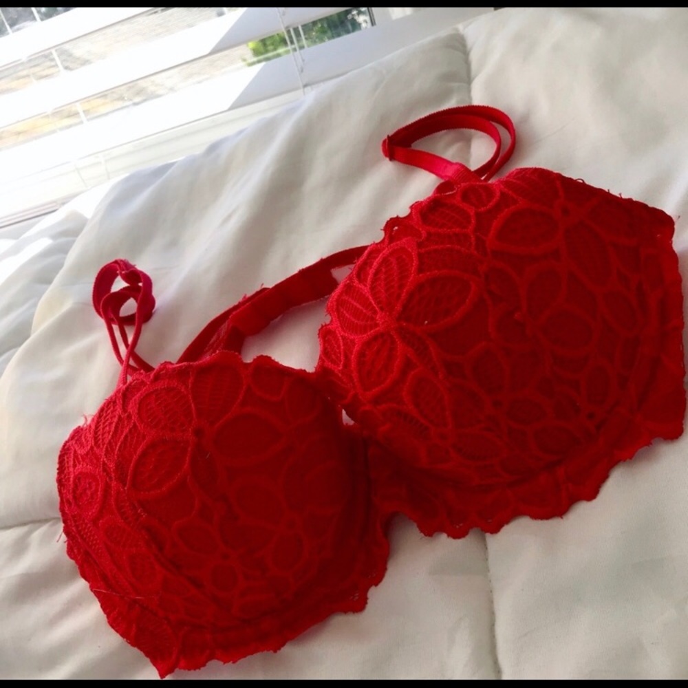 Push up bra . Victoria secret . ❤️